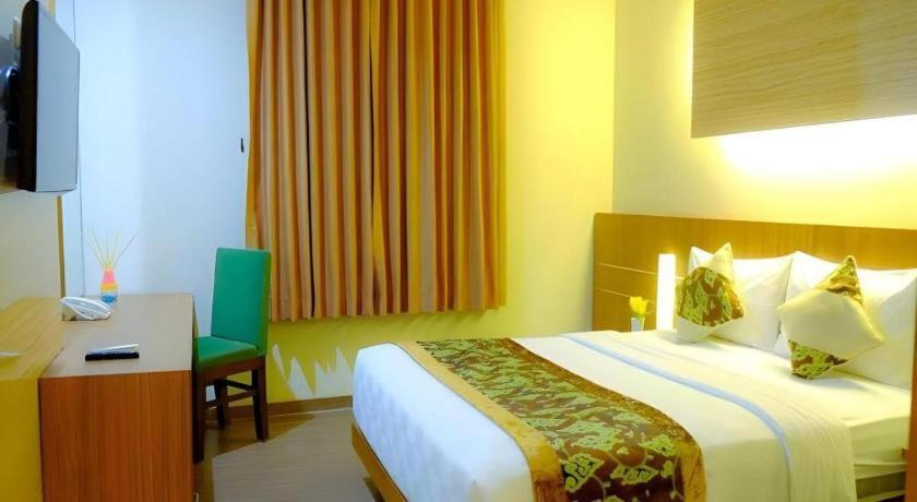 Lotus Hotel Subang Extérieur photo